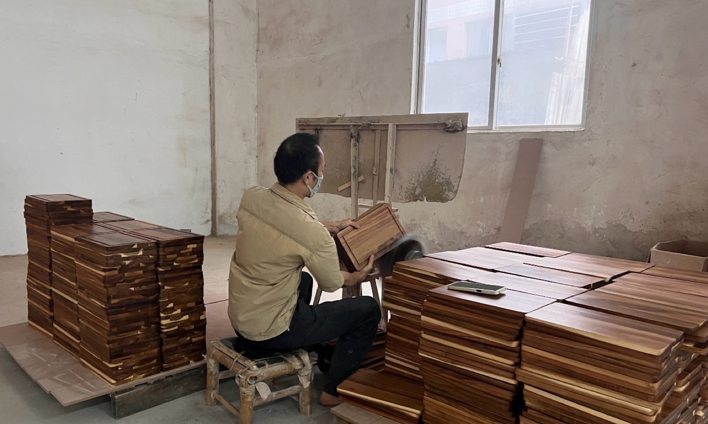 Sanding and polishing process